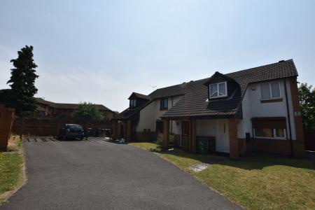 2 bedroom Terraced House for sale in Fox Covert, Loughborough, LE11