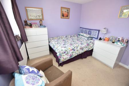 2 bedroom Terraced House for sale in Fox Covert, Loughborough, LE11