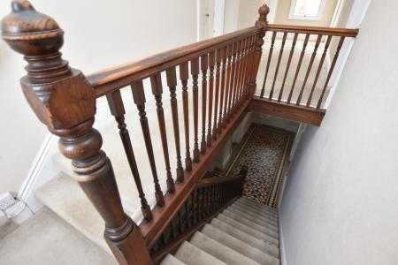 4 bedroom Semi-detached house for sale in Loughborough Road, Quorn, LE12