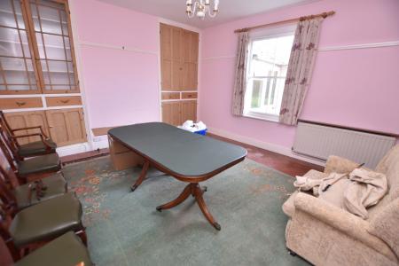 4 bedroom Semi-detached house for sale in Loughborough Road, Quorn, LE12