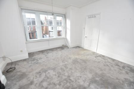 4 bedroom Semi-detached house for sale in Loughborough Road, Quorn, LE12