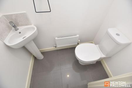 3 bedroom Detached house for sale in Chaffinch Drive, Shepshed, LE12