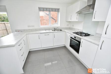 3 bedroom Detached house for sale in Chaffinch Drive, Shepshed, LE12