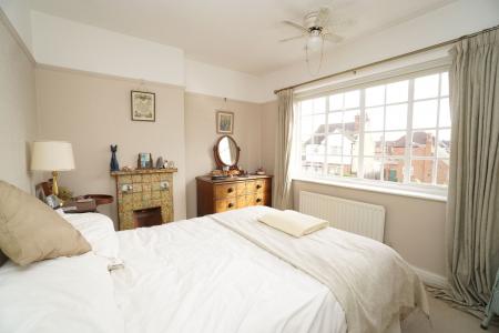 4 bedroom Semi-detached house for sale in William Street, Loughborough, LE11