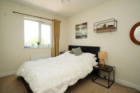 4 bedroom Detached house for sale in Windmill Crescent, East Leake, LE12