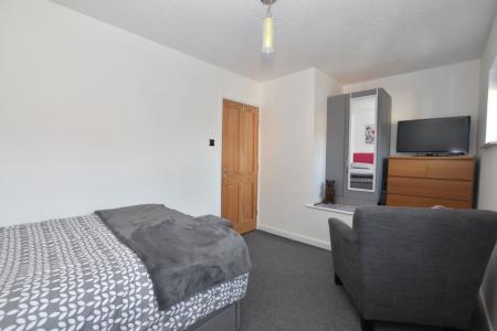 2 bedroom Terraced House for sale in Juniper Way, Loughborough, LE11