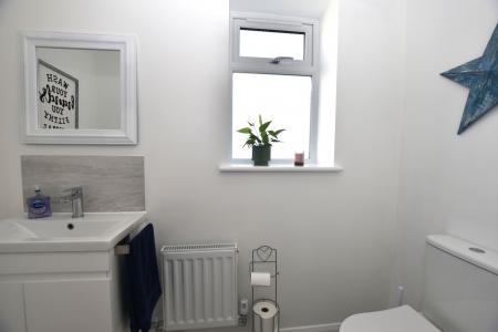 2 bedroom Terraced House for sale in Juniper Way, Loughborough, LE11