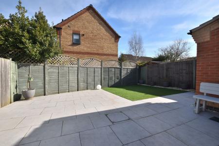 2 bedroom Terraced House for sale in Juniper Way, Loughborough, LE11