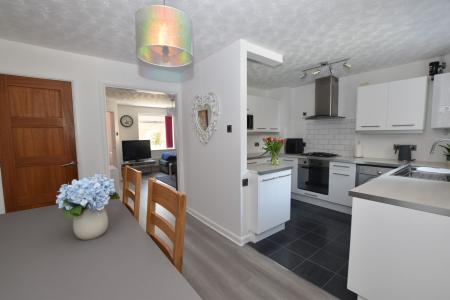 2 bedroom Terraced House for sale in Juniper Way, Loughborough, LE11