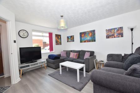 2 bedroom Terraced House for sale in Juniper Way, Loughborough, LE11
