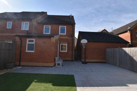 2 bedroom Terraced House for sale in Juniper Way, Loughborough, LE11