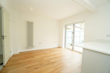 4 bedroom Detached house for sale in Paradise Close, Shepshed, LE12