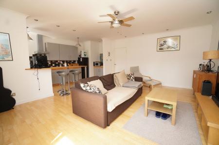 1 bedroom Flat for sale in Old Ashby Road, Loughborough, LE11