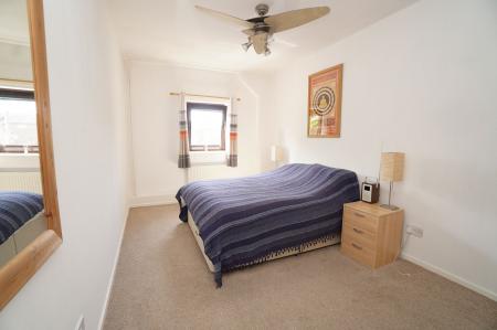 1 bedroom Flat for sale in Old Ashby Road, Loughborough, LE11