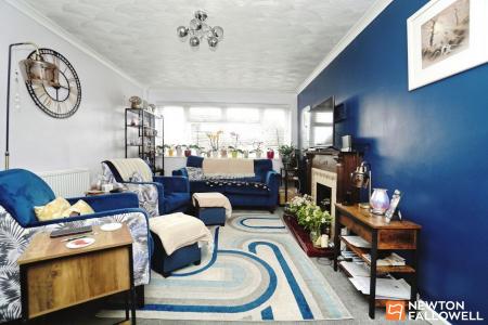 2 bedroom Semi-detached bungalow for sale in Wide Street, Hathern, LE12