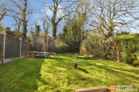 3 bedroom Terraced House for sale in Bird Hill Road, Woodhouse Eaves, LE12