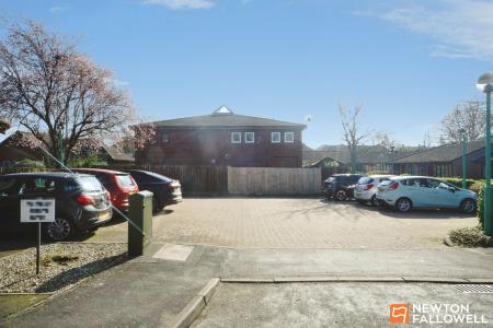 2 bedroom Semi-detached bungalow for sale in Delisle Court, Loughborough, LE11