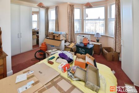 5 bedroom Detached house for sale in Knightthorpe Road, Loughborough, LE11