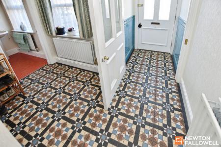 5 bedroom Detached house for sale in Knightthorpe Road, Loughborough, LE11