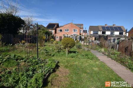 5 bedroom Detached house for sale in Knightthorpe Road, Loughborough, LE11