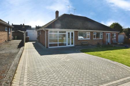Brookside Close, Shepshed, LE12