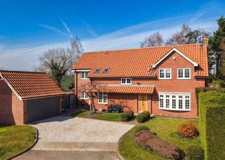 Village Farm Close, West Leake, LE12