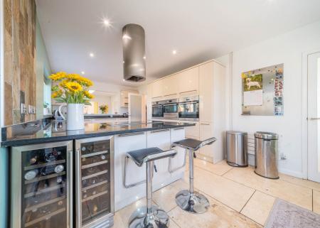 5 bedroom Detached house for sale in Village Farm Close, West Leake, LE12