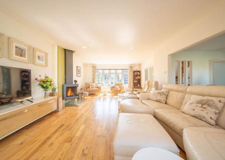 5 bedroom Detached house for sale in Village Farm Close, West Leake, LE12