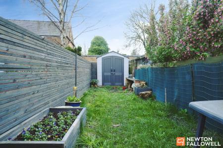 2 bedroom Terraced House for sale in Rothley Road, Mountsorrel, LE12