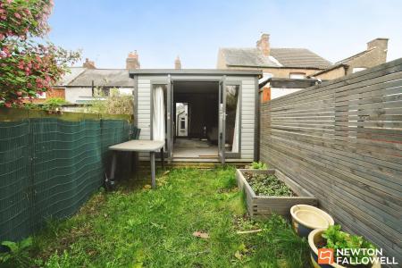 2 bedroom Terraced House for sale in Rothley Road, Mountsorrel, LE12