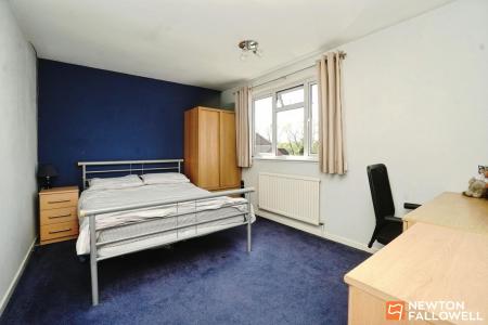 5 bedroom Detached house for sale in Buckingham Drive, Loughborough, LE11