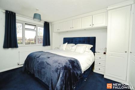 5 bedroom Detached house for sale in Buckingham Drive, Loughborough, LE11