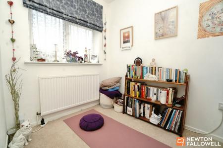 5 bedroom Detached house for sale in Buckingham Drive, Loughborough, LE11