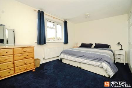 5 bedroom Detached house for sale in Buckingham Drive, Loughborough, LE11