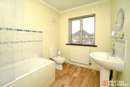 2 bedroom Semi-detached house for sale in Tuckers Road, Loughborough, LE11