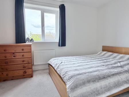 2 bedroom Terraced House for sale in Ringlet Drive, East Leake, LE12