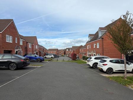 2 bedroom Terraced House for sale in Ringlet Drive, East Leake, LE12