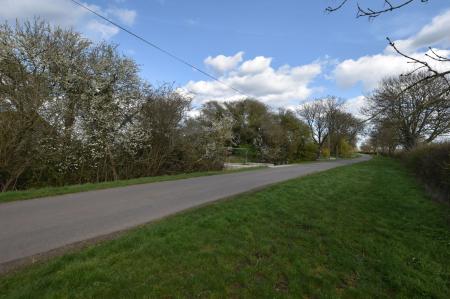 4 bedroom Land (Residential) for sale in Moor Lane, Gotham, NG11