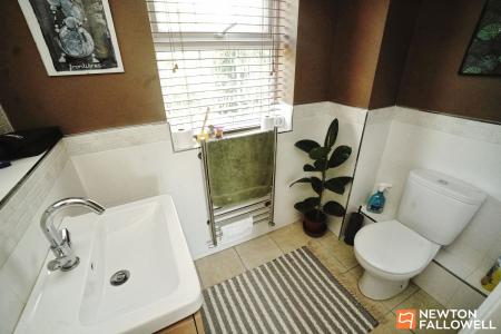 2 bedroom Terraced House for sale in Walnut Gardens, East Leake, LE12