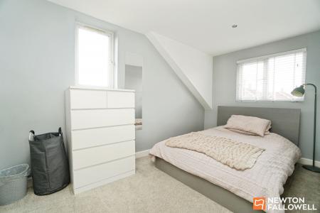 4 bedroom Bungalow for sale in Carlton Crescent, East Leake, LE12