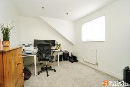 4 bedroom Bungalow for sale in Carlton Crescent, East Leake, LE12