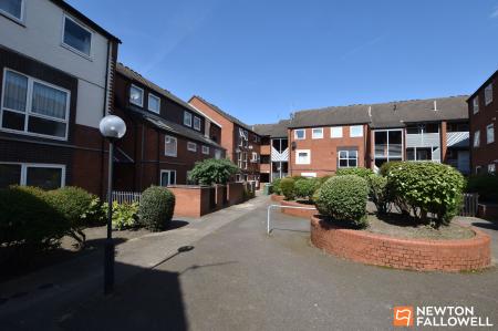 1 bedroom Flat for sale in William Street, Loughborough, LE11