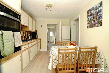 3 bedroom Semi-detached house for sale in Doyle Close, Loughborough, LE11