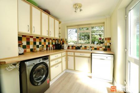 3 bedroom Semi-detached house for sale in Doyle Close, Loughborough, LE11