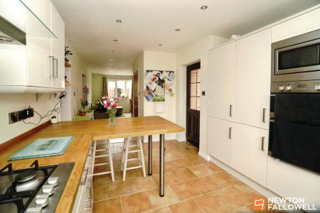 4 bedroom Detached house for sale in Main Street, Normanton On Soar, LE12