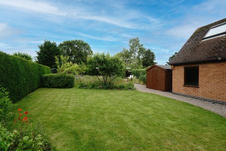 4 bedroom Detached house for sale in Main Street, Normanton On Soar, LE12
