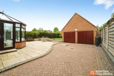 4 bedroom Detached house for sale in Main Street, Normanton On Soar, LE12