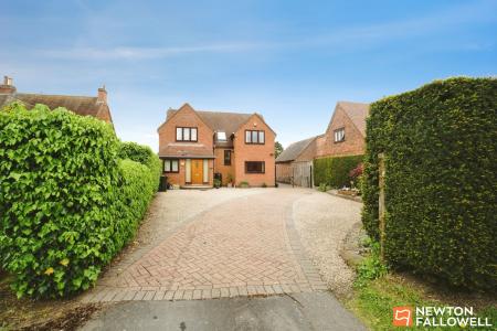 4 bedroom Detached house for sale in Main Street, Normanton On Soar, LE12