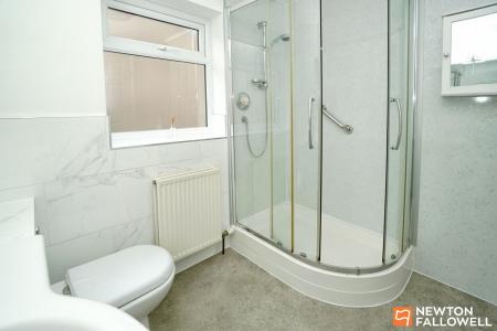 4 bedroom Detached house for sale in Old Way, Hathern, LE12