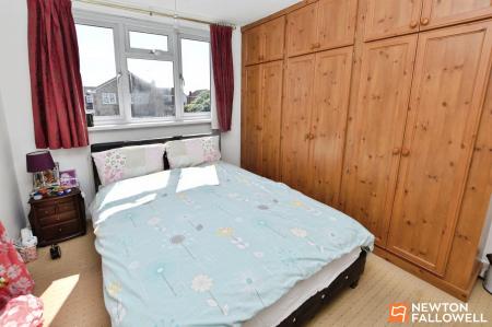 3 bedroom Semi-detached house for sale in Roydale Close, Loughborough, LE11